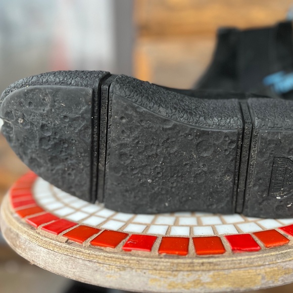 John Fluevog SPACE EDITION PICCOLOMINI Black W8 - Picture 3 of 5